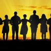 Vrijheid 32755729-silhouette-of-men-and-women-walking-hand-in-hand-1200x511px-q20